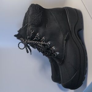 Wolverine Frost Womens Leather Waterproof Insulated Winter Snow Boots